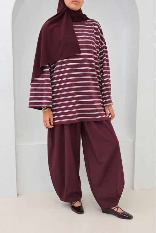 T-shirt rayé femme voilée bordeaux / rayures blanches | Neyssa