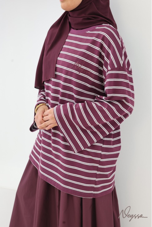 Hijab Oberteil: Streifenshirt Bordeaux / weiße Streifen | Neyssa