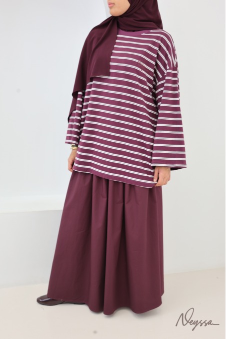 Hijab Oberteil: Streifenshirt Bordeaux / weiße Streifen | Neyssa