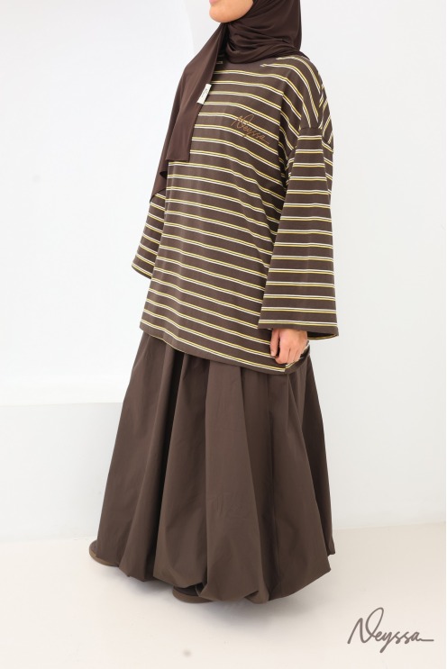 T-shirt rayé femme voilée marron | Neyssa