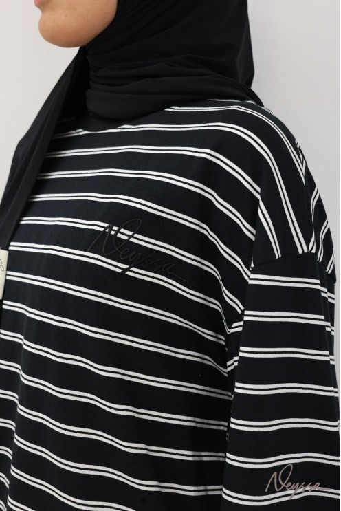 Black / White Stripes Striped Modest T-Shirt for Women | Neyssa
