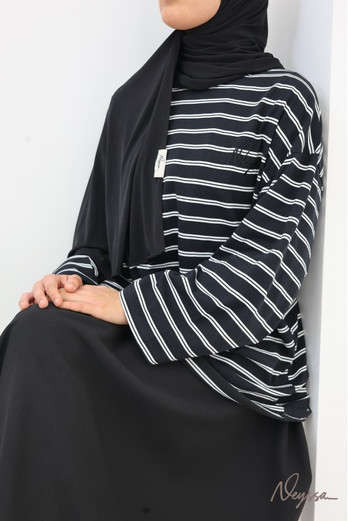 Black / White Stripes Striped Modest T-Shirt for Women | Neyssa
