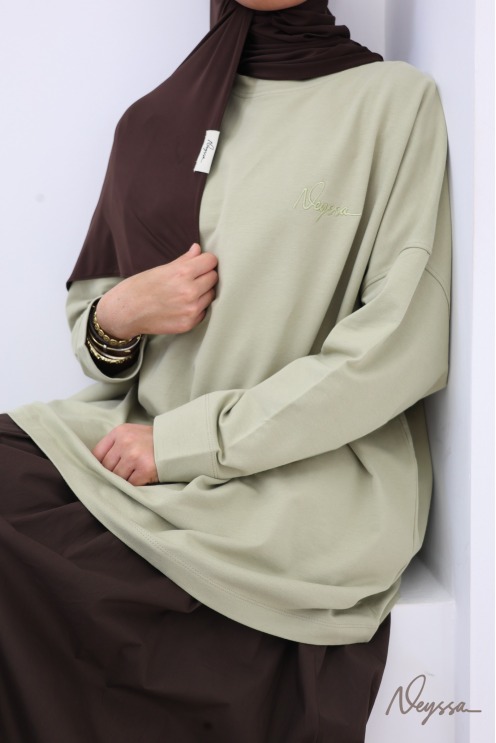 T-shirt sauge mi-long femme hijabi pour le sport | Neyssa