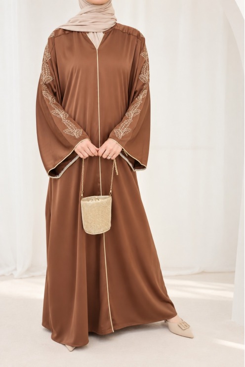 Women's abaya with embroidery on sleeves, elegant outfit for Eid