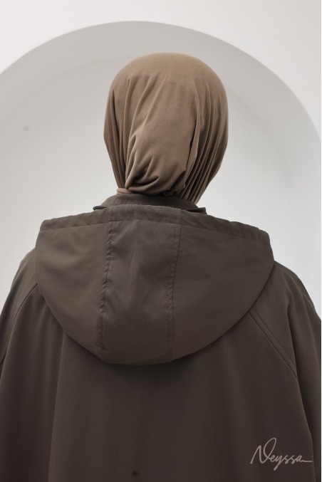 Cape longue à capuche chocolat femme voilée | Neyssa