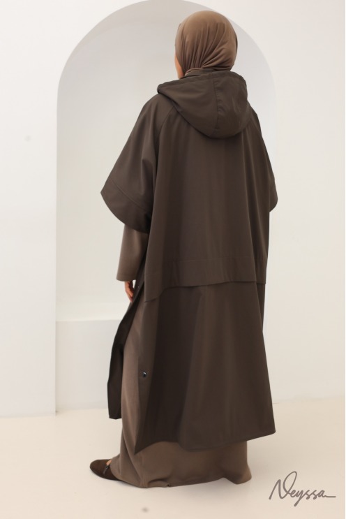 Langes Cape mit Kapuze Schokoladenbraun: Hijab Mantel | Neyssa