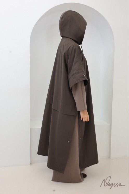 Cape longue à capuche chocolat femme voilée | Neyssa