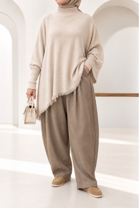 Trendiger Damen-Strickpullover mit lockerer Passform und Fransen