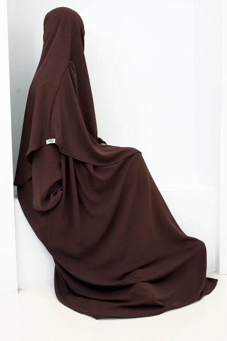 Ensemble abaya khimar Tawaf Chocolat pour la Omra | Neyssa