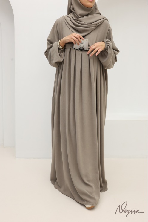 Ensemble abaya khimar Tawaf Taupe pour la Omra | Neyssa