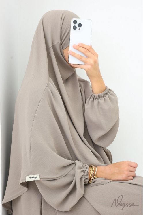 Ensemble abaya khimar Tawaf Taupe pour la Omra | Neyssa