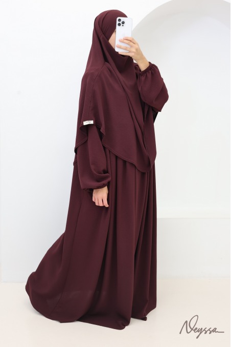 Abaya Khimar Set Tawaf Dunkelkirsche für die Umrah | Neyssa