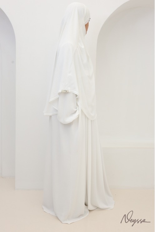 Ensemble abaya khimar Tawaf Ivoire pour la Omra | Neyssa