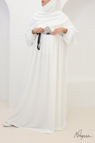 Ensemble abaya khimar Tawaf Ivoire pour la Omra | Neyssa