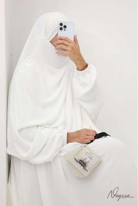 Ensemble abaya khimar Tawaf Ivoire pour la Omra | Neyssa