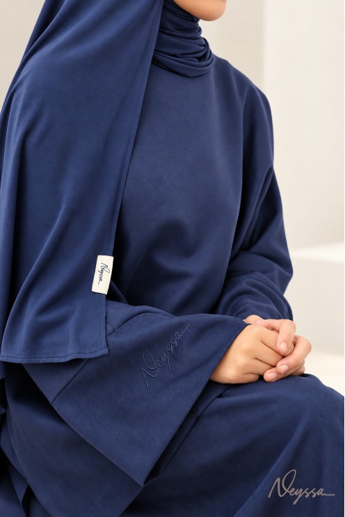 Ensemble mastour suédine Aspen Bleu nuit, jupe tunique | Neyssa