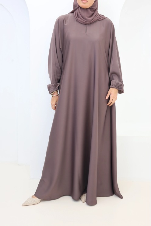 Salma Satin Dubai Abaya Rosy Brown | Neyssa
