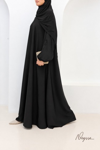Satin Dubai Abaya Salma Schwarz | Neyssa 2