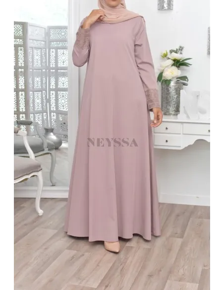 Superbe abaya islamique manches dentelle sans artifice casual