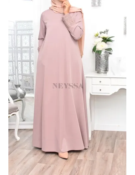 Superbe abaya islamique manches dentelle sans artifice casual