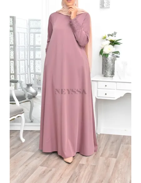 Superbe abaya islamique manches dentelle sans artifice casual