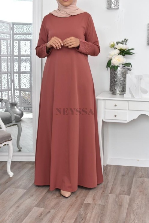 Superbe abaya islamique manches dentelle sans artifice casual