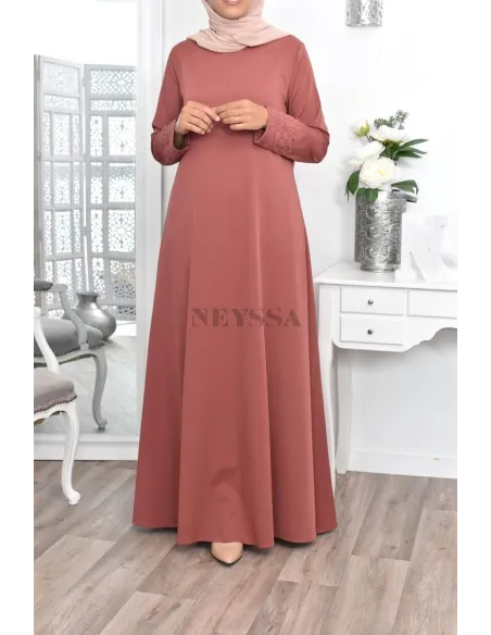 Superbe abaya islamique manches dentelle sans artifice casual