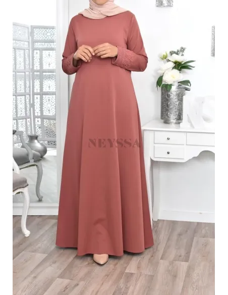 Superbe abaya islamique manches dentelle sans artifice casual