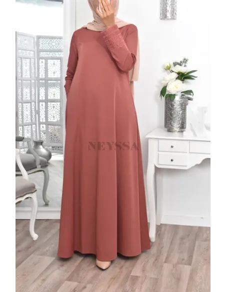Superbe abaya islamique manches dentelle sans artifice casual