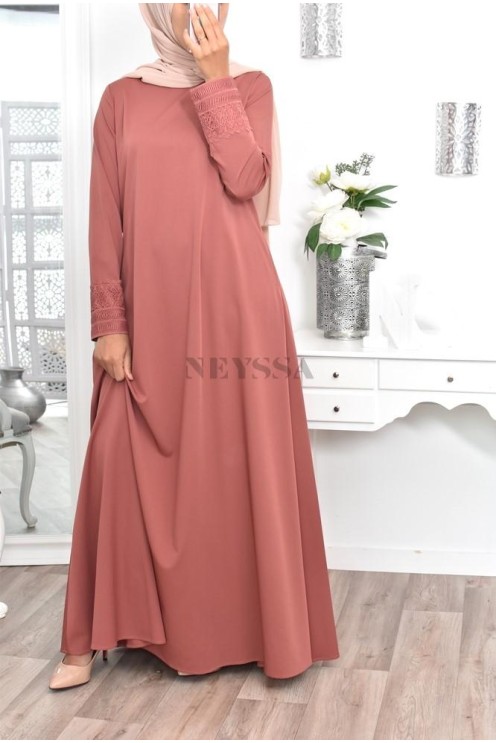 Superbe abaya islamique manches dentelle sans artifice casual