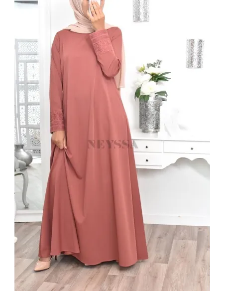 Superbe abaya islamique manches dentelle sans artifice casual
