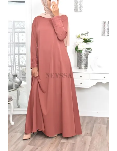 Superbe abaya islamique manches dentelle sans artifice casual