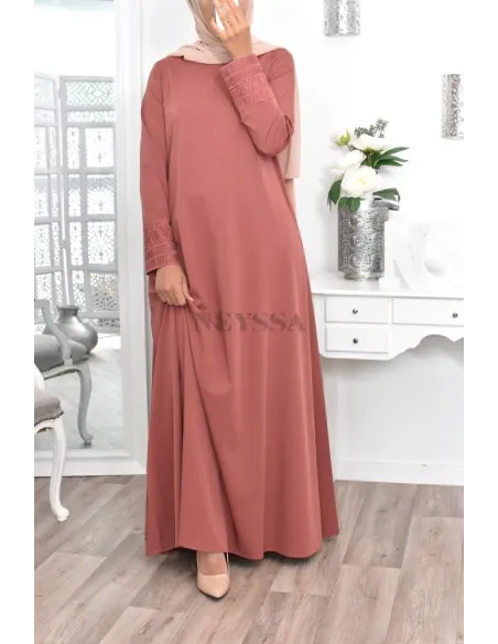 Superbe abaya islamique manches dentelle sans artifice casual