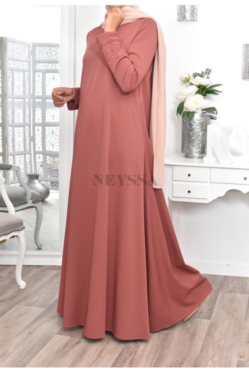 Superbe abaya islamique manches dentelle sans artifice casual
