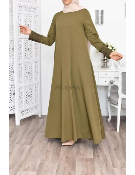 Superbe abaya islamique manches dentelle sans artifice casual