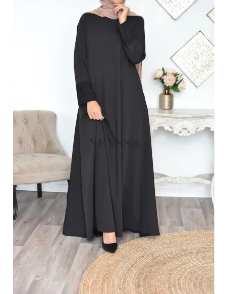 Superbe abaya islamique manches dentelle sans artifice casual