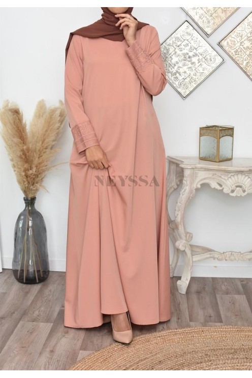 Superbe abaya islamique manches dentelle sans artifice casual