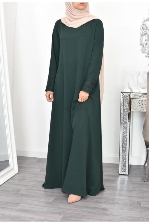 Superbe abaya islamique manches dentelle sans artifice casual
