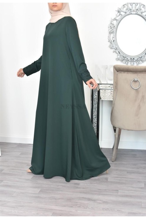Superbe abaya islamique manches dentelle sans artifice casual