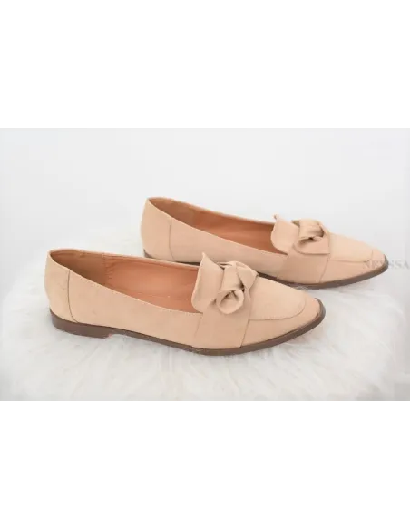 jolie paire de mocassins à noeuds de couleur automnale et hiver