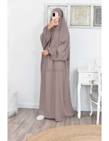 Jilbab une pièce long fluide et pas cher