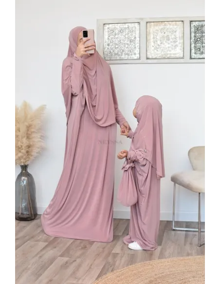 Abaya papillon ample de priere avec hijab intégré au meilleur prix
