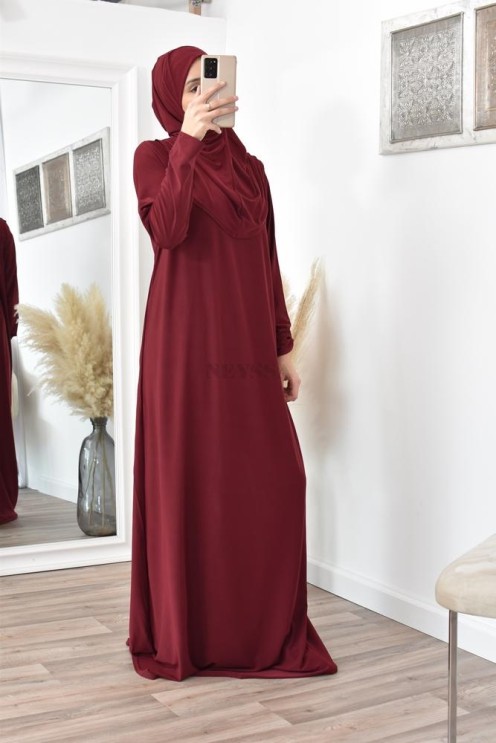 Robe de prière femme musulmane avec hijab intégré pas cher