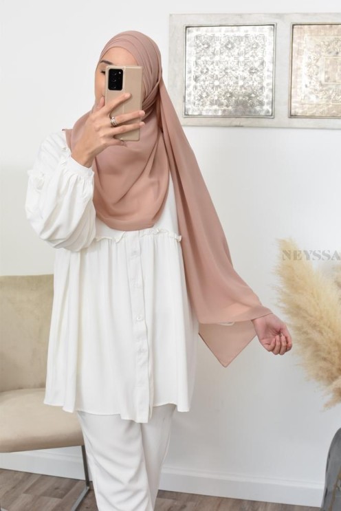 Inspiration hijab turc prêt à enfiler hijab simple bonnet croisé