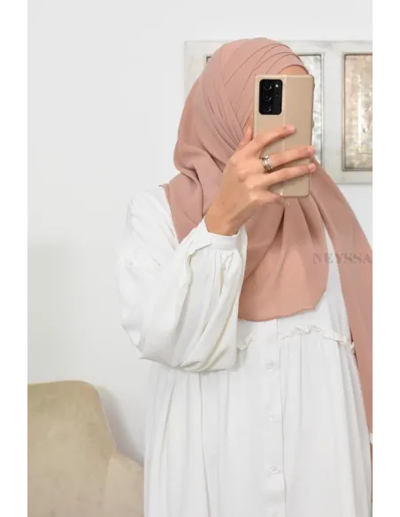 Inspiration hijab turc prêt à enfiler hijab simple bonnet croisé