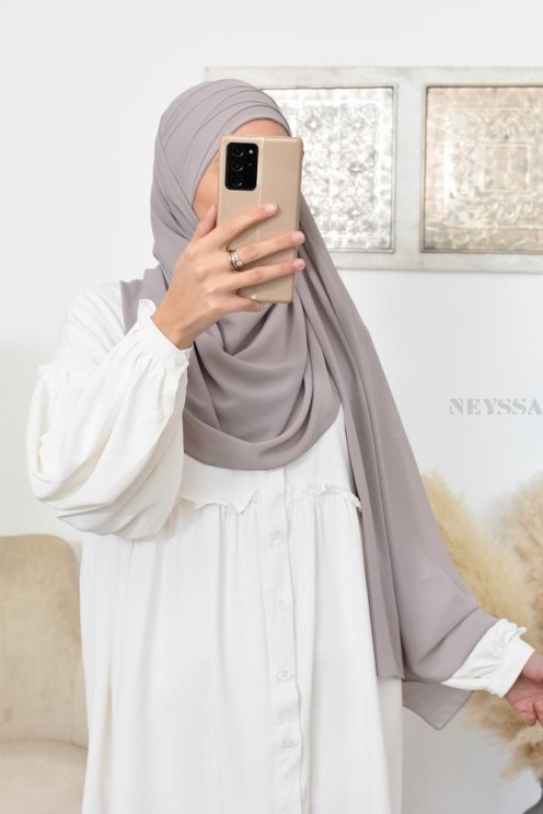 Inspiration hijab turc prêt à enfiler hijab simple bonnet croisé