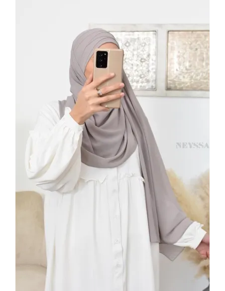 Inspiration hijab turc prêt à enfiler hijab simple bonnet croisé