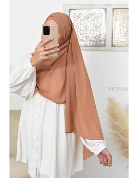Inspiration hijab turc prêt à enfiler hijab simple bonnet croisé