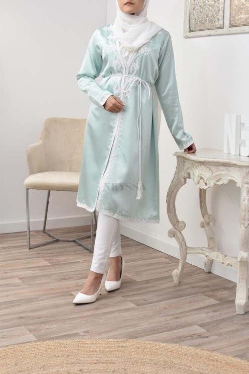 Kimono Caftan brodé sfifa maroccaine coupe droite haute couture satin