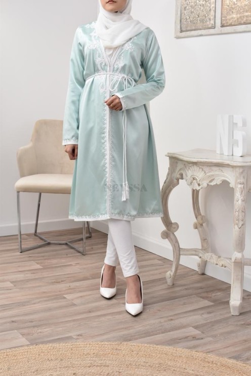 Kimono Caftan brodé sfifa maroccaine coupe droite haute couture satin